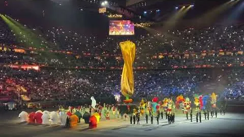 皇马喜迎中场新援英超球星离队传闻，克罗斯潜在接班人选浮出水面